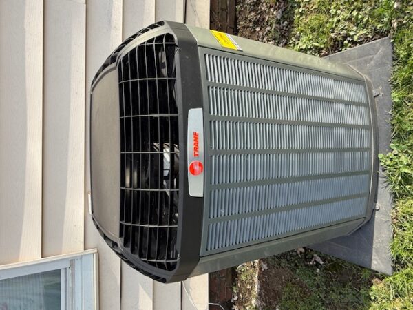 2 SINGLE FAMILY HOMES OR INVESTMENT PROPERTIES