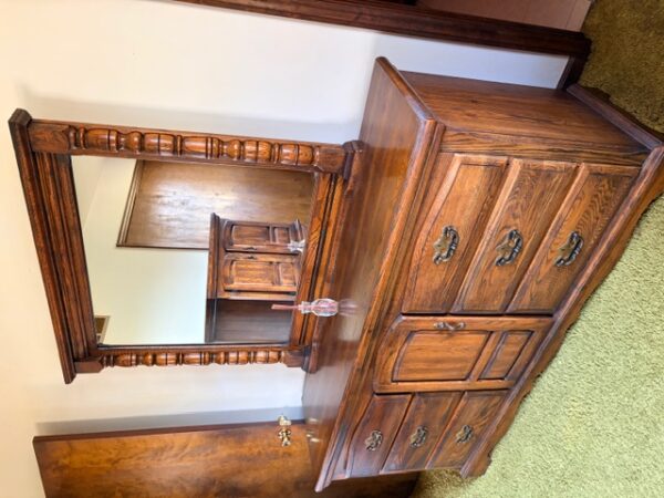 LIVE AUCTION - BEAUTIFUL BRICK HOME ON 3.21+/- ACRES - FURNISHINGS & TOOLS