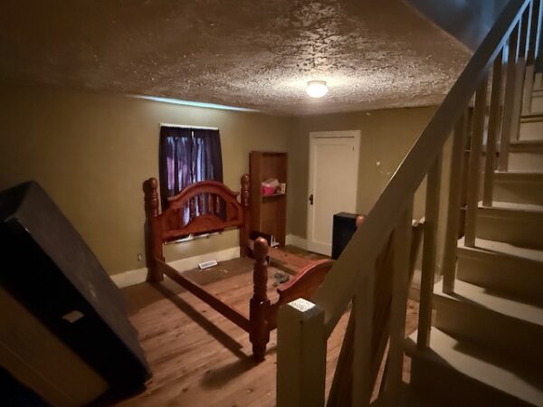 2 SINGLE FAMILY HOMES OR INVESTMENT PROPERTIES