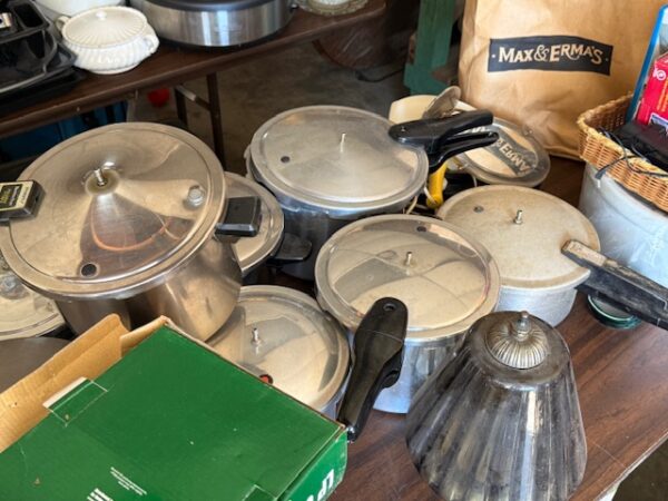 LIVE AUCTION - BEAUTIFUL BRICK HOME ON 3.21+/- ACRES - FURNISHINGS & TOOLS