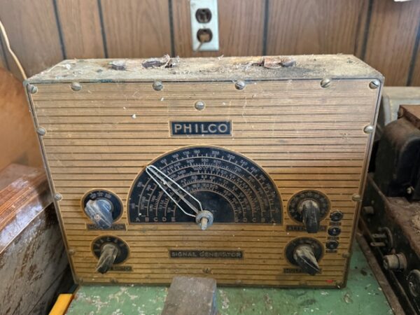 LIVE AUCTION - BEAUTIFUL BRICK HOME ON 3.21+/- ACRES - FURNISHINGS & TOOLS