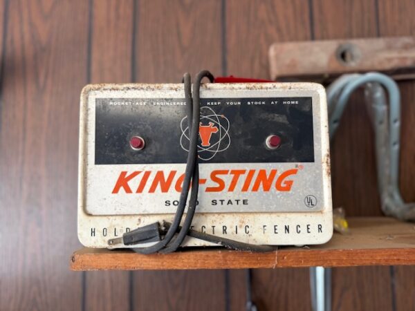 LIVE AUCTION - BEAUTIFUL BRICK HOME ON 3.21+/- ACRES - FURNISHINGS & TOOLS