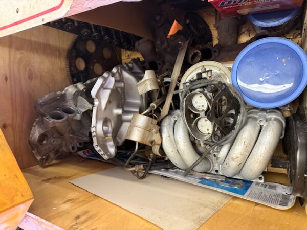 LIVE AUCTION - BEAUTIFUL BRICK HOME ON 3.21+/- ACRES - FURNISHINGS & TOOLS