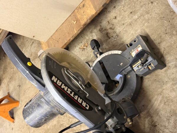 LIVE AUCTION - BEAUTIFUL BRICK HOME ON 3.21+/- ACRES - FURNISHINGS & TOOLS