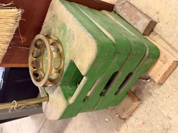 LIVE AUCTION - BEAUTIFUL BRICK HOME ON 3.21+/- ACRES - FURNISHINGS & TOOLS