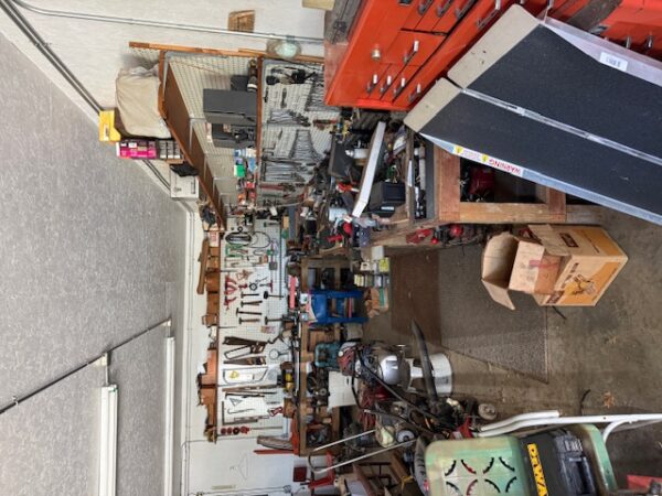 LIVE AUCTION - BEAUTIFUL BRICK HOME ON 3.21+/- ACRES - FURNISHINGS & TOOLS