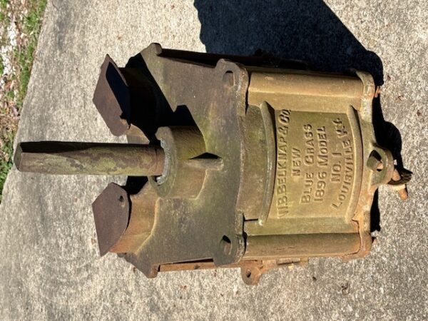 LIVE AUCTION - BEAUTIFUL BRICK HOME ON 3.21+/- ACRES - FURNISHINGS & TOOLS