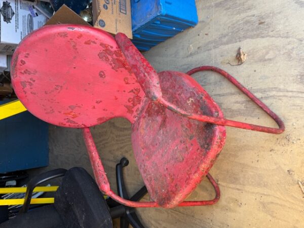 LIVE AUCTION - BEAUTIFUL BRICK HOME ON 3.21+/- ACRES - FURNISHINGS & TOOLS