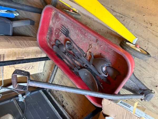 LIVE AUCTION - BEAUTIFUL BRICK HOME ON 3.21+/- ACRES - FURNISHINGS & TOOLS