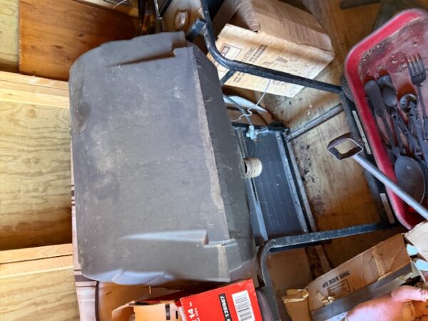 LIVE AUCTION - BEAUTIFUL BRICK HOME ON 3.21+/- ACRES - FURNISHINGS & TOOLS