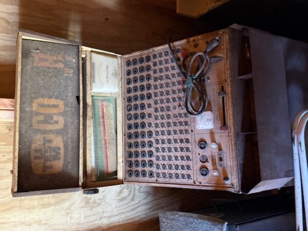 LIVE AUCTION - BEAUTIFUL BRICK HOME ON 3.21+/- ACRES - FURNISHINGS & TOOLS