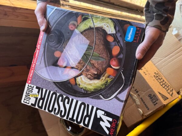 LIVE AUCTION - BEAUTIFUL BRICK HOME ON 3.21+/- ACRES - FURNISHINGS & TOOLS