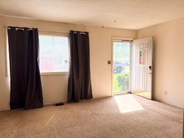 449 GLOVER DR., HENDERSON, KY 42420