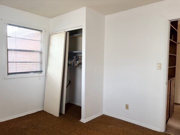 449 GLOVER DR., HENDERSON, KY 42420