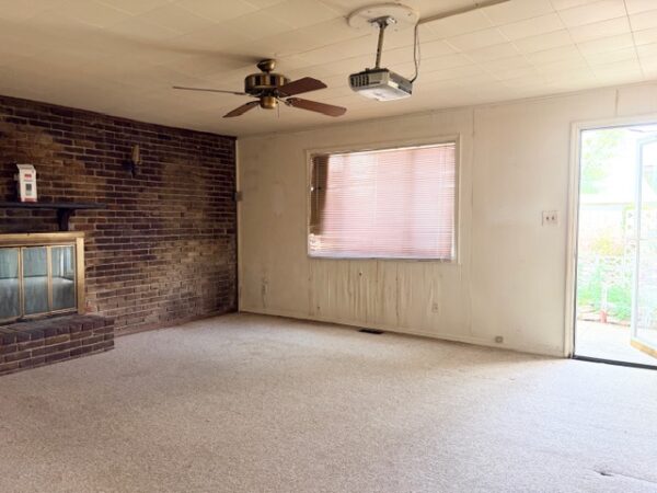 449 GLOVER DR., HENDERSON, KY 42420