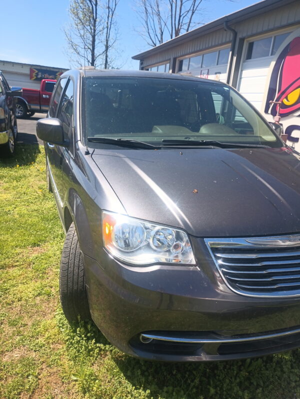 SPRING CONSIGNMENT SALE