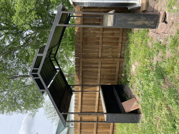 FURNISHINGS - ANTIQUES - LAWN & GARDEN