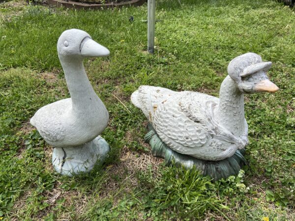 FURNISHINGS - ANTIQUES - LAWN & GARDEN