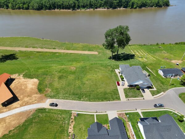 default 1.86 ACRE RIVERFRONT LOT - 1709 & 1713 Rivers Edge Dr., Henderson, KY 42420