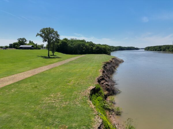 default 1.86 ACRE RIVERFRONT LOT - 1709 & 1713 Rivers Edge Dr., Henderson, KY 42420
