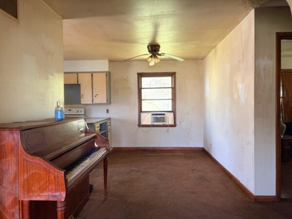 2 BEDROOM, 1 BATH HOME ON 1.65+/- ACRE LOT