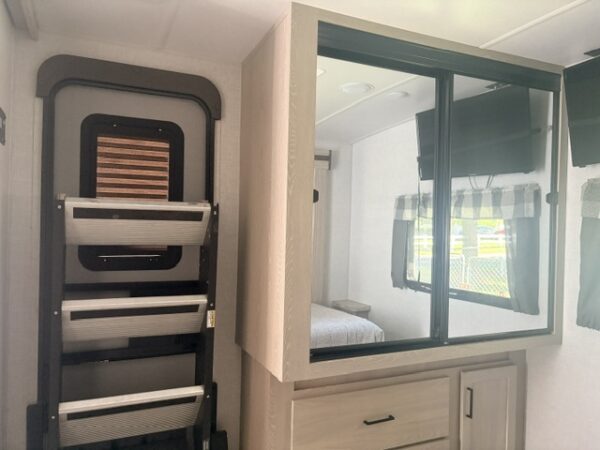 2021 FLAGSTAFF MICRO LITE RV