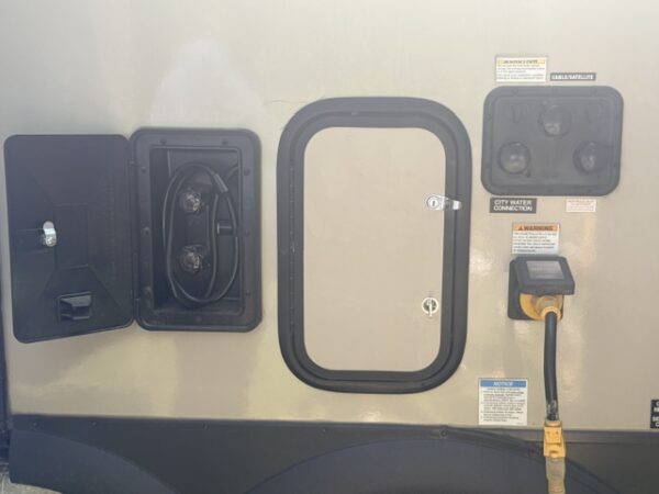 2021 FLAGSTAFF MICRO LITE RV