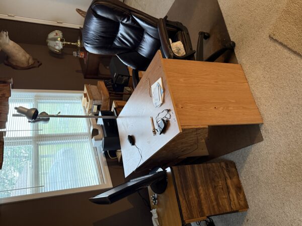 LIVE AUCTION - FURNISHINGS - DECOR - TOOLS - SHOP ITEMS