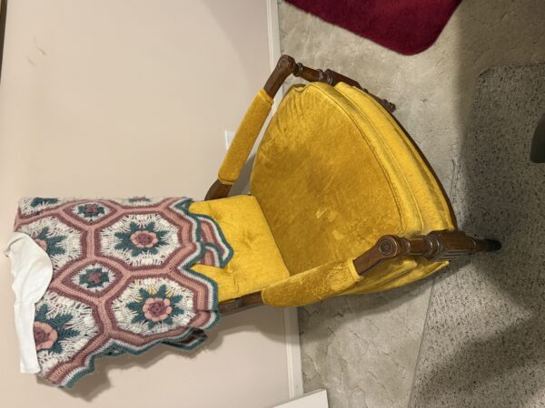 LIVE AUCTION - FURNISHINGS - DECOR - TOOLS - SHOP ITEMS
