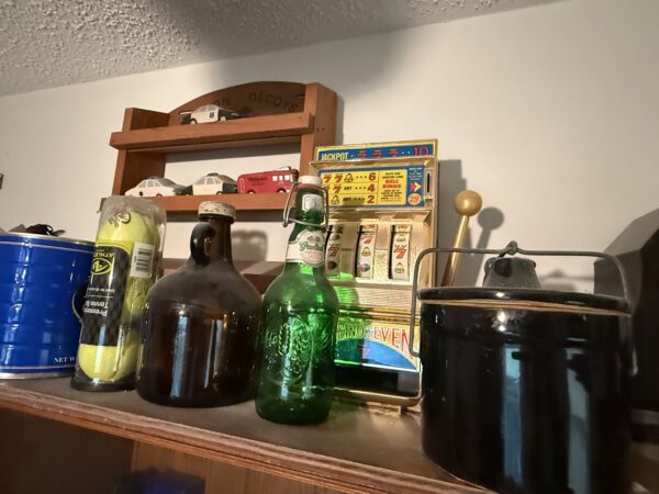 LIVE AUCTION - FURNISHINGS - DECOR - TOOLS - SHOP ITEMS