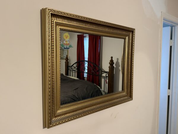 LIVE AUCTION - FURNISHINGS - DECOR - TOOLS - SHOP ITEMS