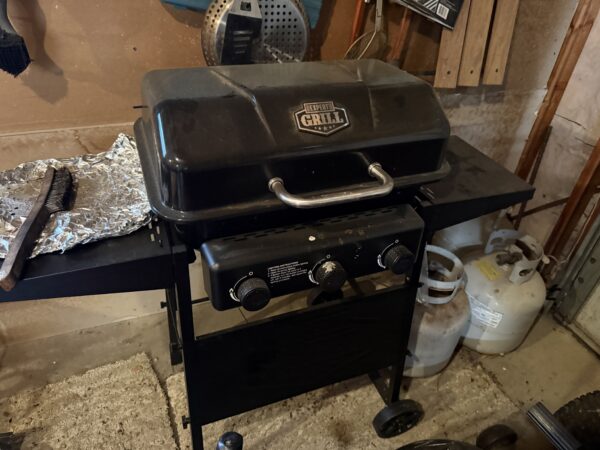 LIVE AUCTION - FURNISHINGS - DECOR - TOOLS - SHOP ITEMS