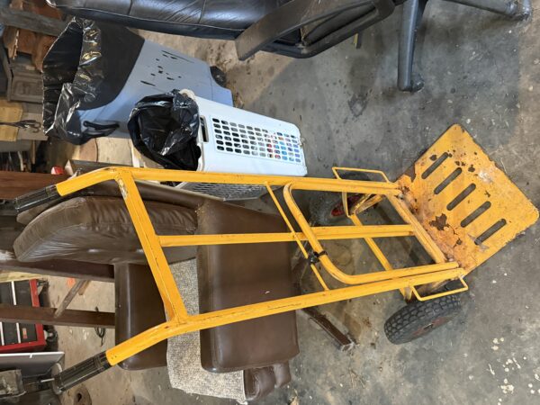 LIVE AUCTION - FURNISHINGS - DECOR - TOOLS - SHOP ITEMS