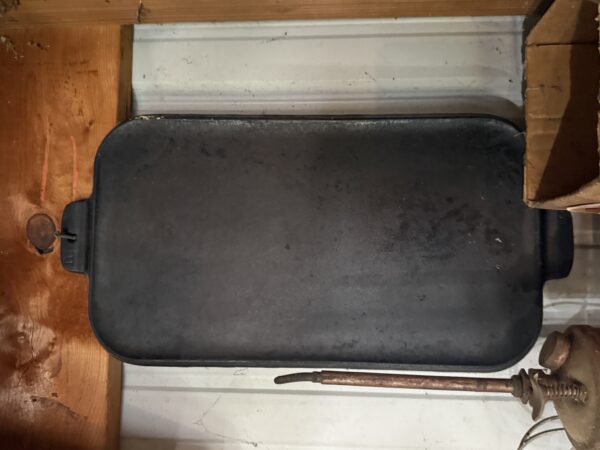LIVE AUCTION - FURNISHINGS - DECOR - TOOLS - SHOP ITEMS