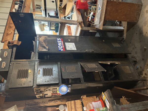 LIVE AUCTION - FURNISHINGS - DECOR - TOOLS - SHOP ITEMS