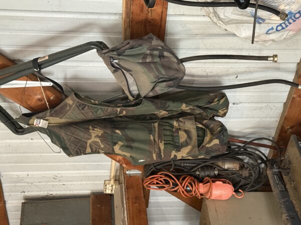 LIVE AUCTION - FURNISHINGS - DECOR - TOOLS - SHOP ITEMS