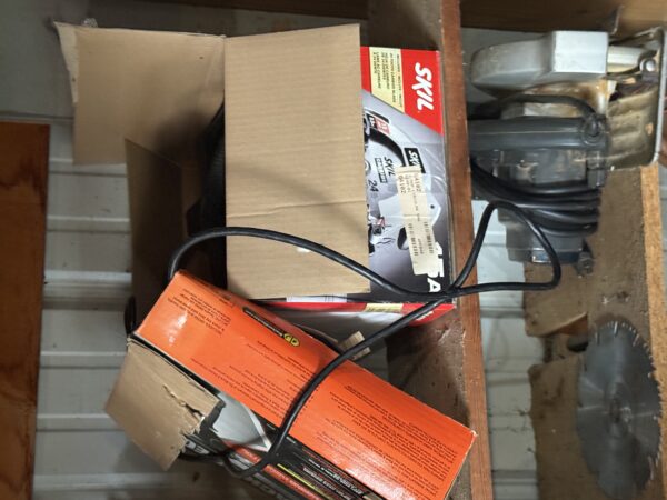 LIVE AUCTION - FURNISHINGS - DECOR - TOOLS - SHOP ITEMS