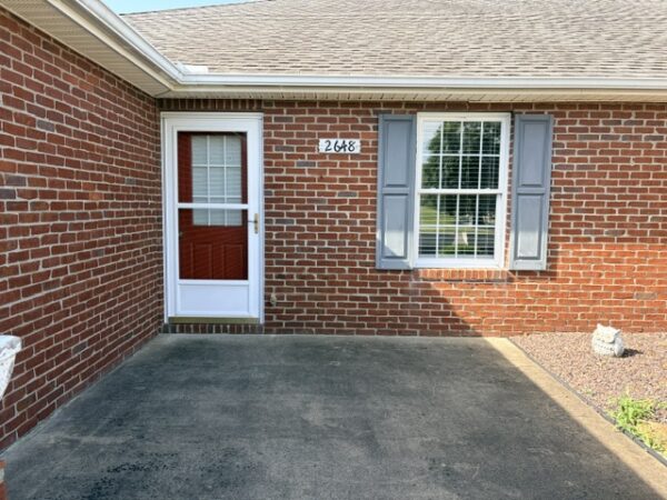 IMG_4213 BEAUTIFUL BRICK ONE LEVEL HOME