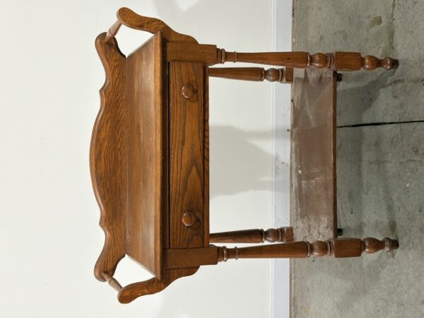 COLLECTIBLES & ANTIQUES