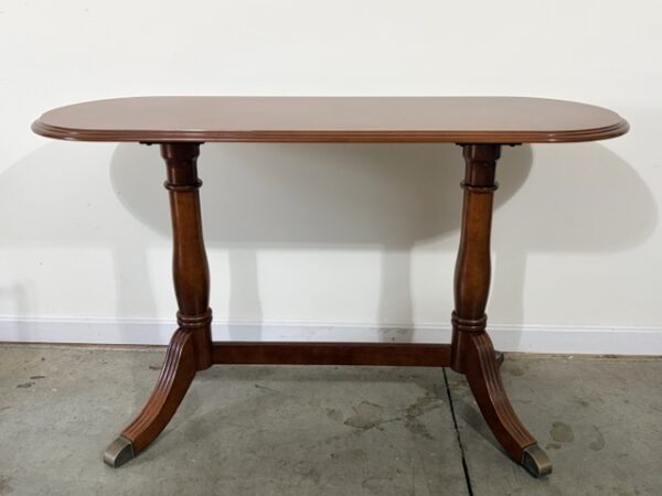 COLLECTIBLES & ANTIQUES