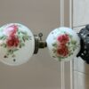 COLLECTIBLES & ANTIQUES