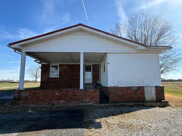3 BEDROOM BRICK HOME ON 1.49+/- ACRE LOT