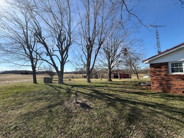 3 BEDROOM BRICK HOME ON 1.49+/- ACRE LOT