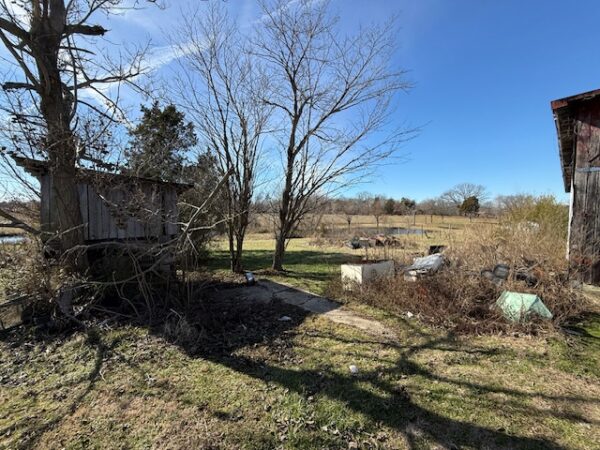 3 BEDROOM BRICK HOME ON 1.49+/- ACRE LOT