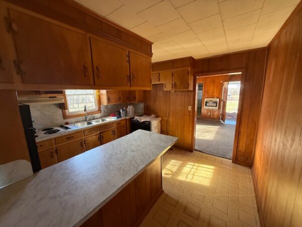 3 BEDROOM BRICK HOME ON 1.49+/- ACRE LOT