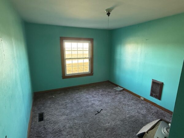 3 BEDROOM BRICK HOME ON 1.49+/- ACRE LOT