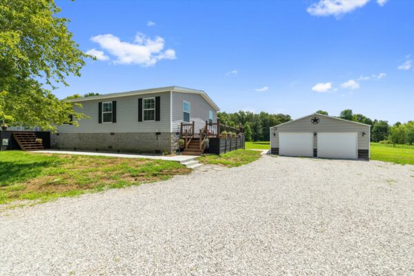 01-14094 Chase Rd Reed KY 42451_20260713_001 BEAUTIFUL 5-BEDROOM HOME ON 8+/- ACRES