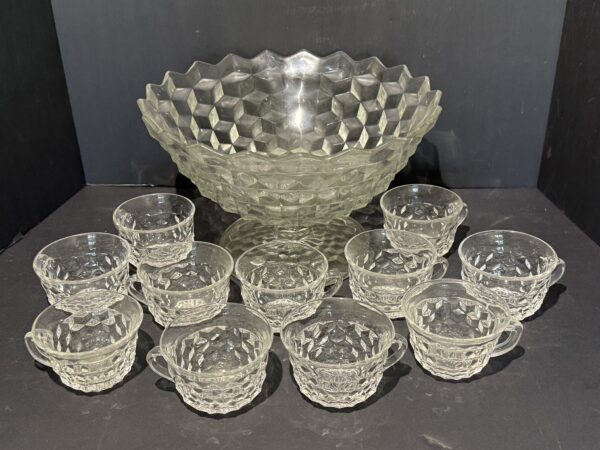 IMG_0283 ANTIQUES-FURNISHINGS-COLLECTIBLES-GLASSWARE