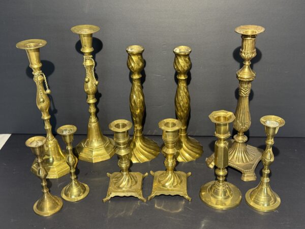 IMG_0022 ANTIQUES-FURNISHINGS-COLLECTIBLES-GLASSWARE