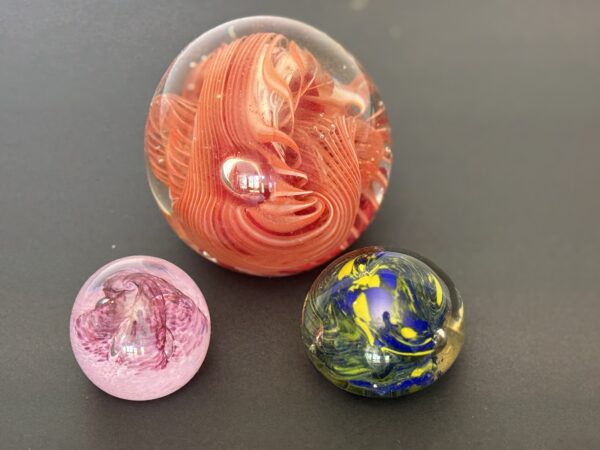 IMG_0229 ANTIQUES-FURNISHINGS-COLLECTIBLES-GLASSWARE